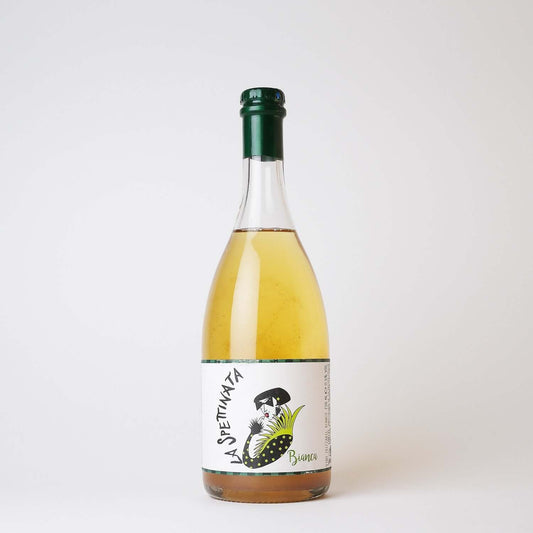 Bottle shot of La Spettinata Bianca Pet-Nat 2021, White Wine, made by Masseria La Cattiva.